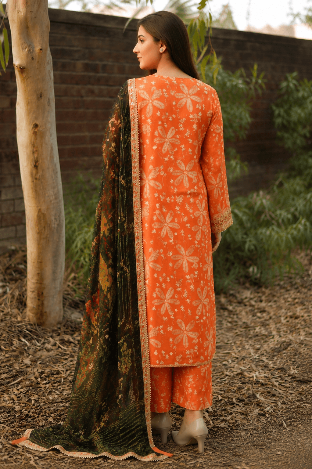 Aneela’s Sunset Amber — 3-Piece Digital Print Lawn Suit - Image 3