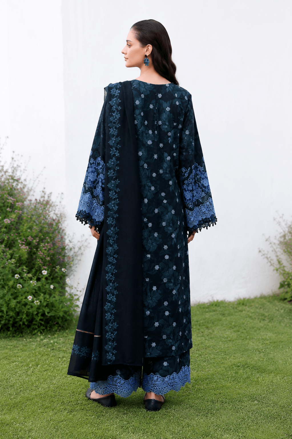 BAROQUE Digital Print Lawn 3-Piece Unstitched Suit - Image 2