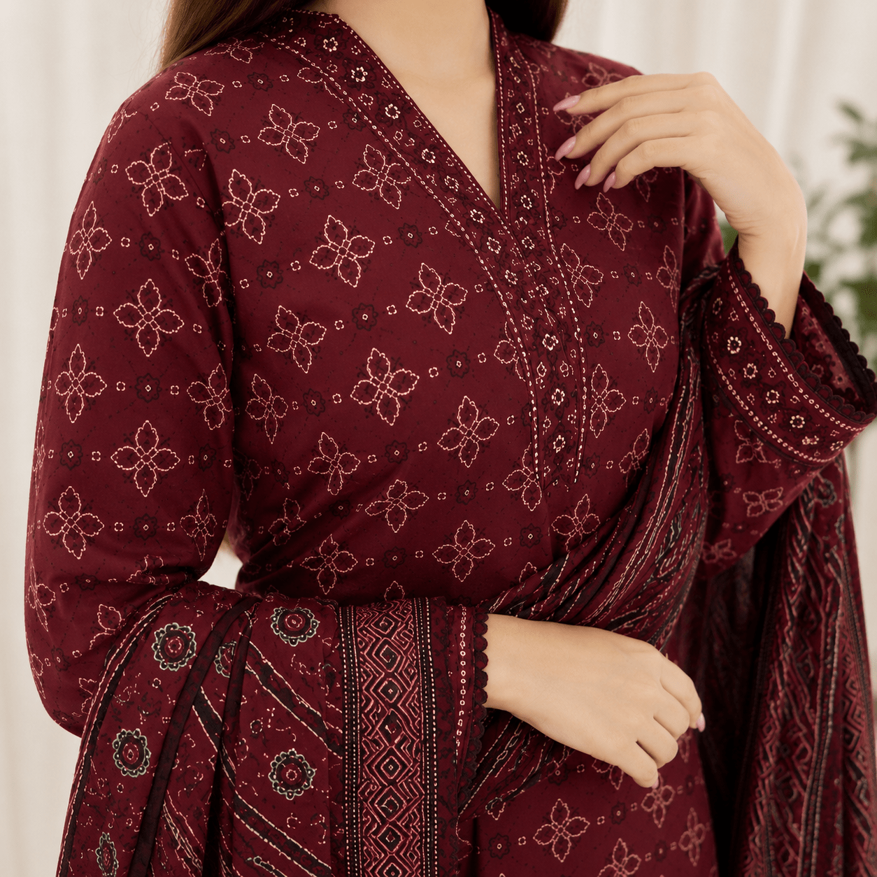 Bin Saeed Premium Airjet Lawn 3-Piece Digital Print Suit – Maroon & Beige | Shirt, Trouser & Dupatta - Image 4