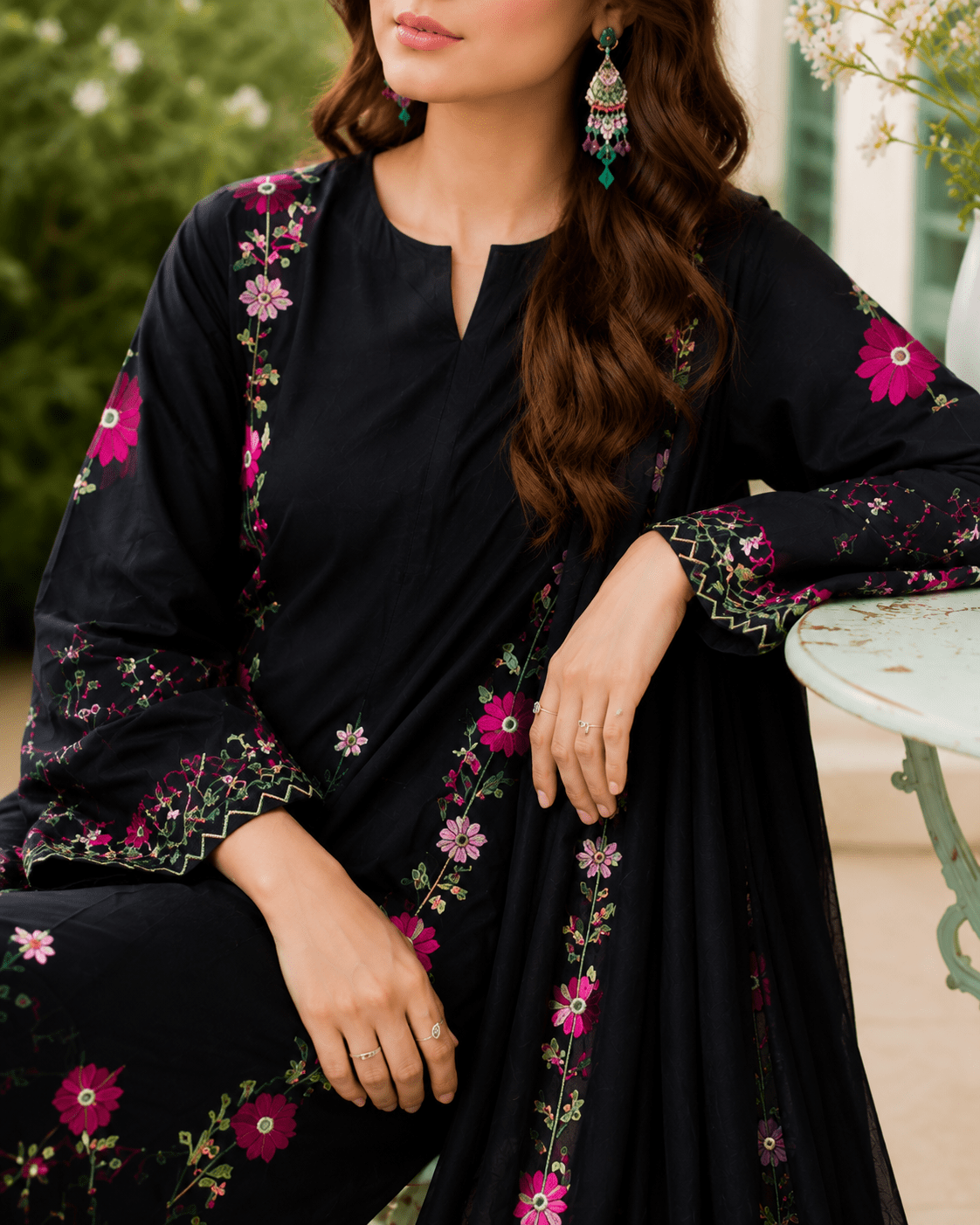 URGE – Floral Embroidered 2-Piece Lawn Suit (Navy Blue & Off-White) - Image 4
