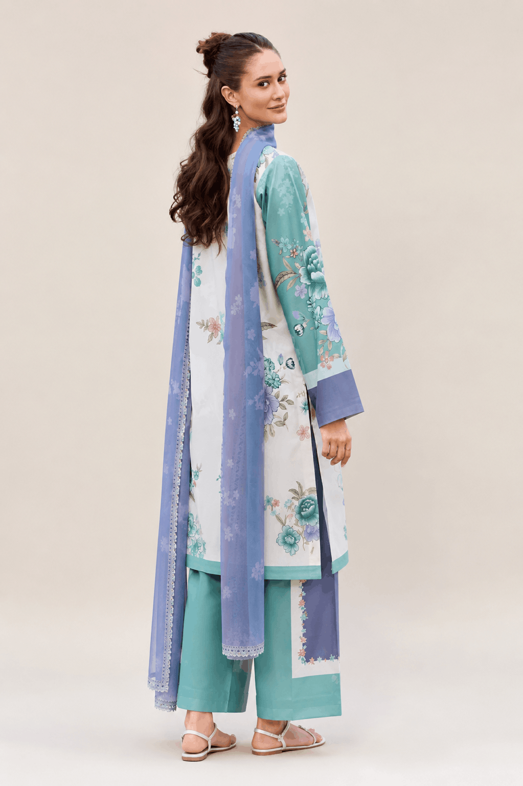Farasha Ocean Breeze 3-Piece Unstitched Lawn Suit - Image 3