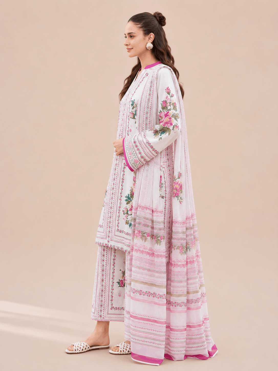 Farasha Rose Elegance 3-Piece Unstitched Lawn Suit - Image 3