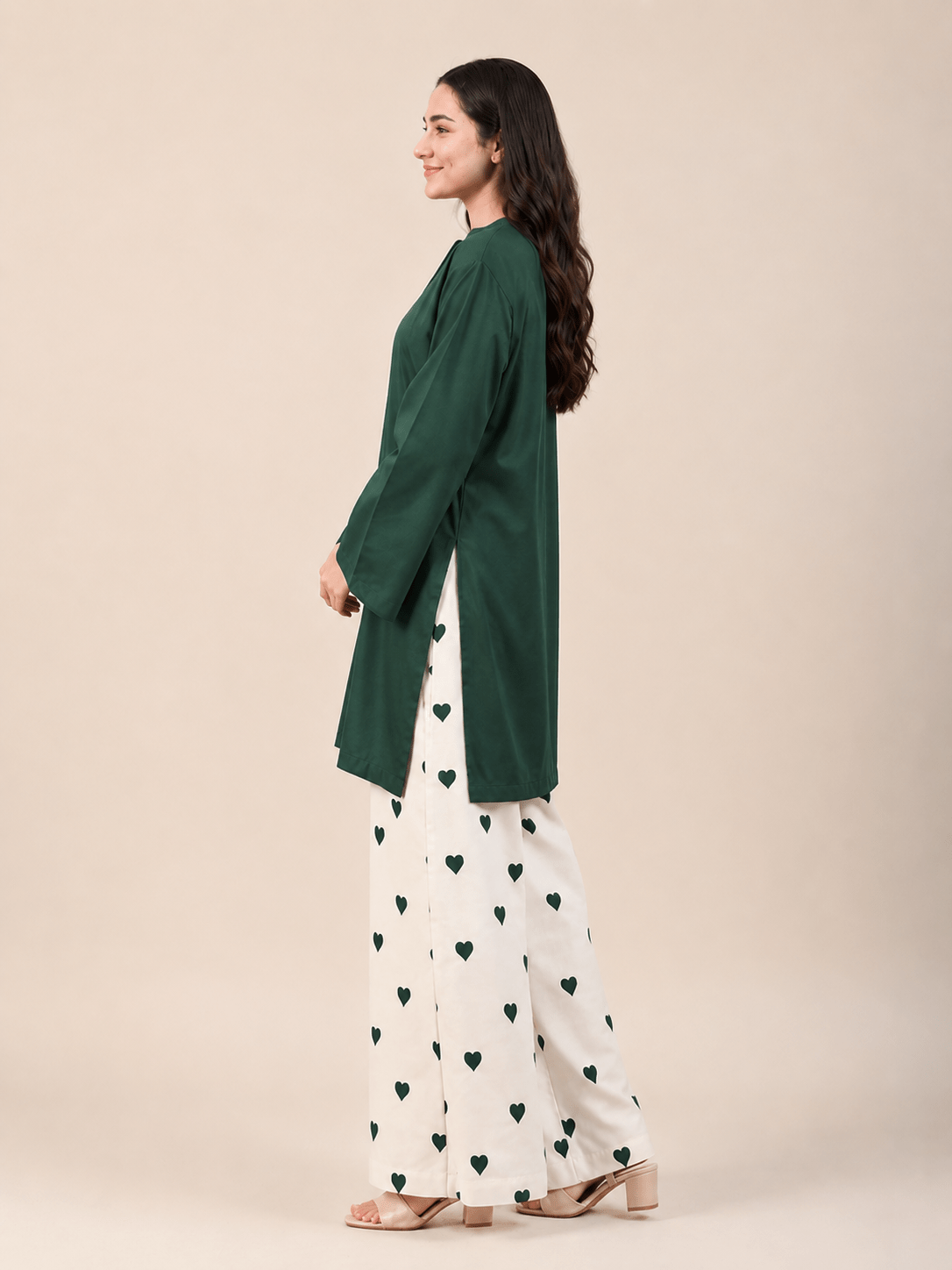Heart Embroidered Lawn Co-Ord Set - Image 3